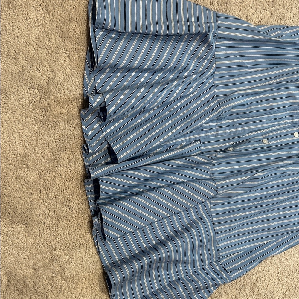 Lauren by Ralph Lauren Blue and White Striped Dress Shirt - Picture 4 of 4
